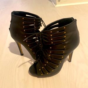 Dolce Vita Gold Studded Peep Toe Booties 7